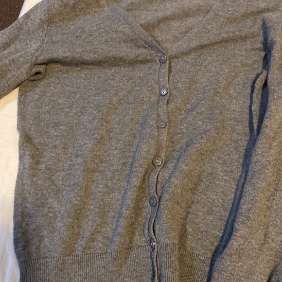 Grey H&M button up - Picture 3 of 3